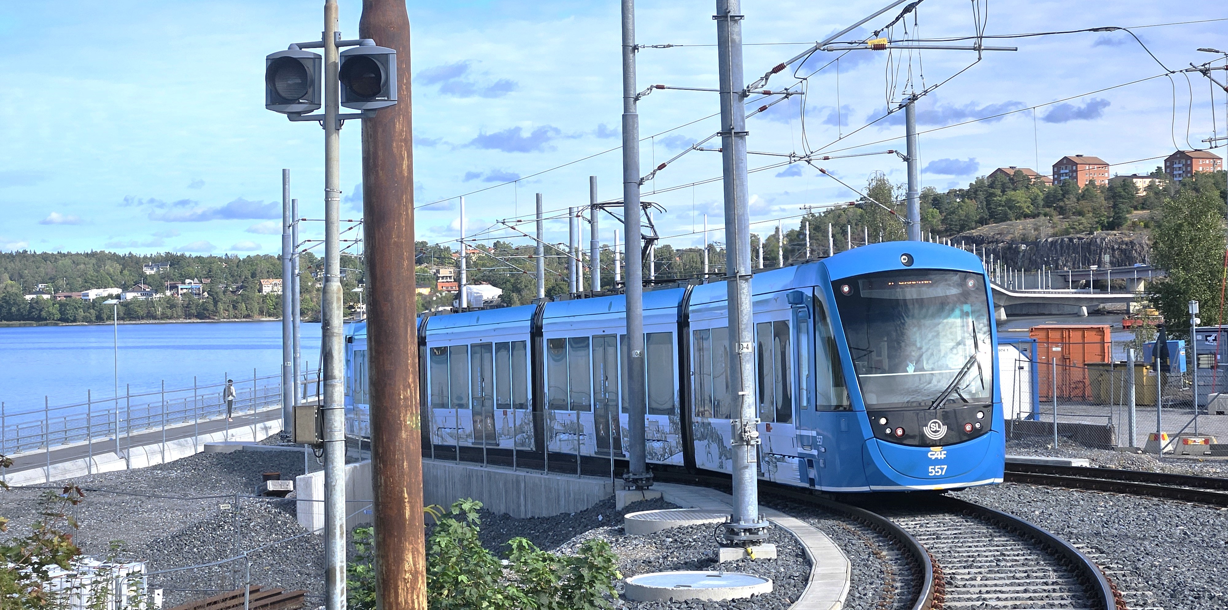 Lidingöbanan kommer till Ropsten. 13 sept. 2024